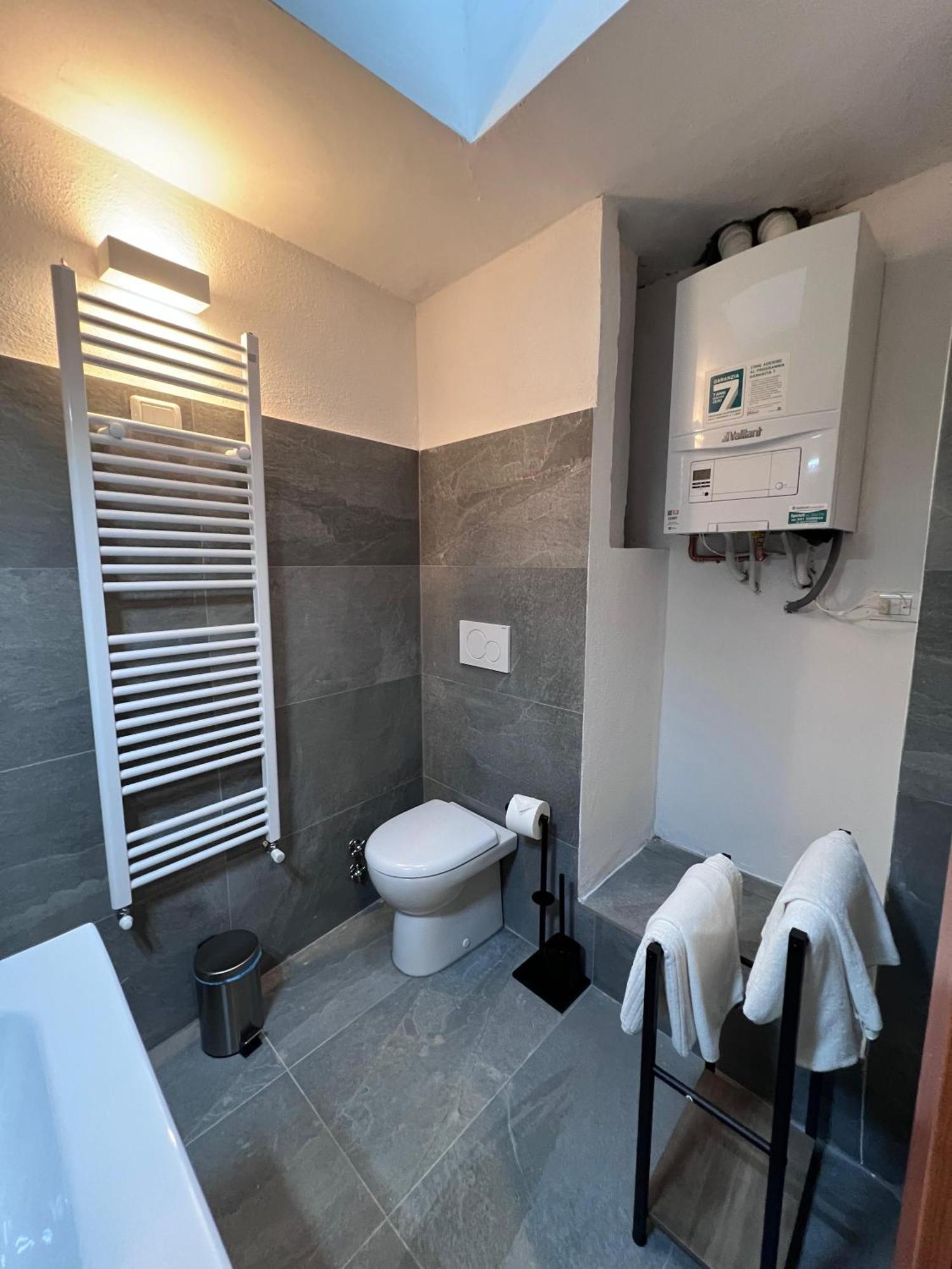 Villa Como, Jacuzzi Spa And Private Pool Blevio Exterior photo